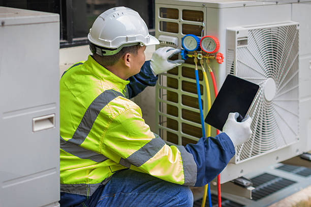 Professional Hvac Installation technician working in Bowie, MD